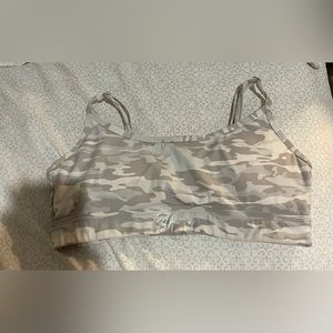 Surface limitless bra